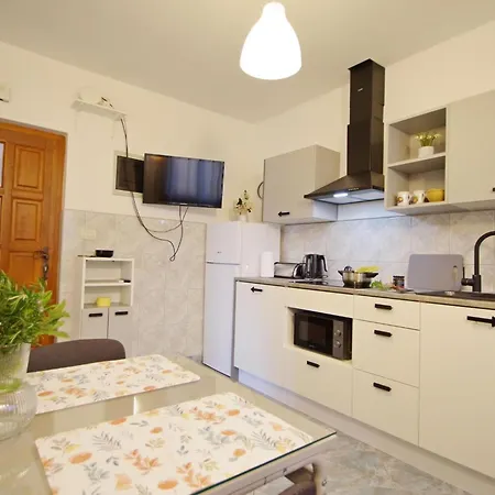 Apartament Blue - By Interhome