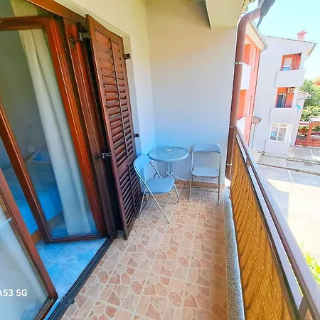 Apartament Blue - By Interhome